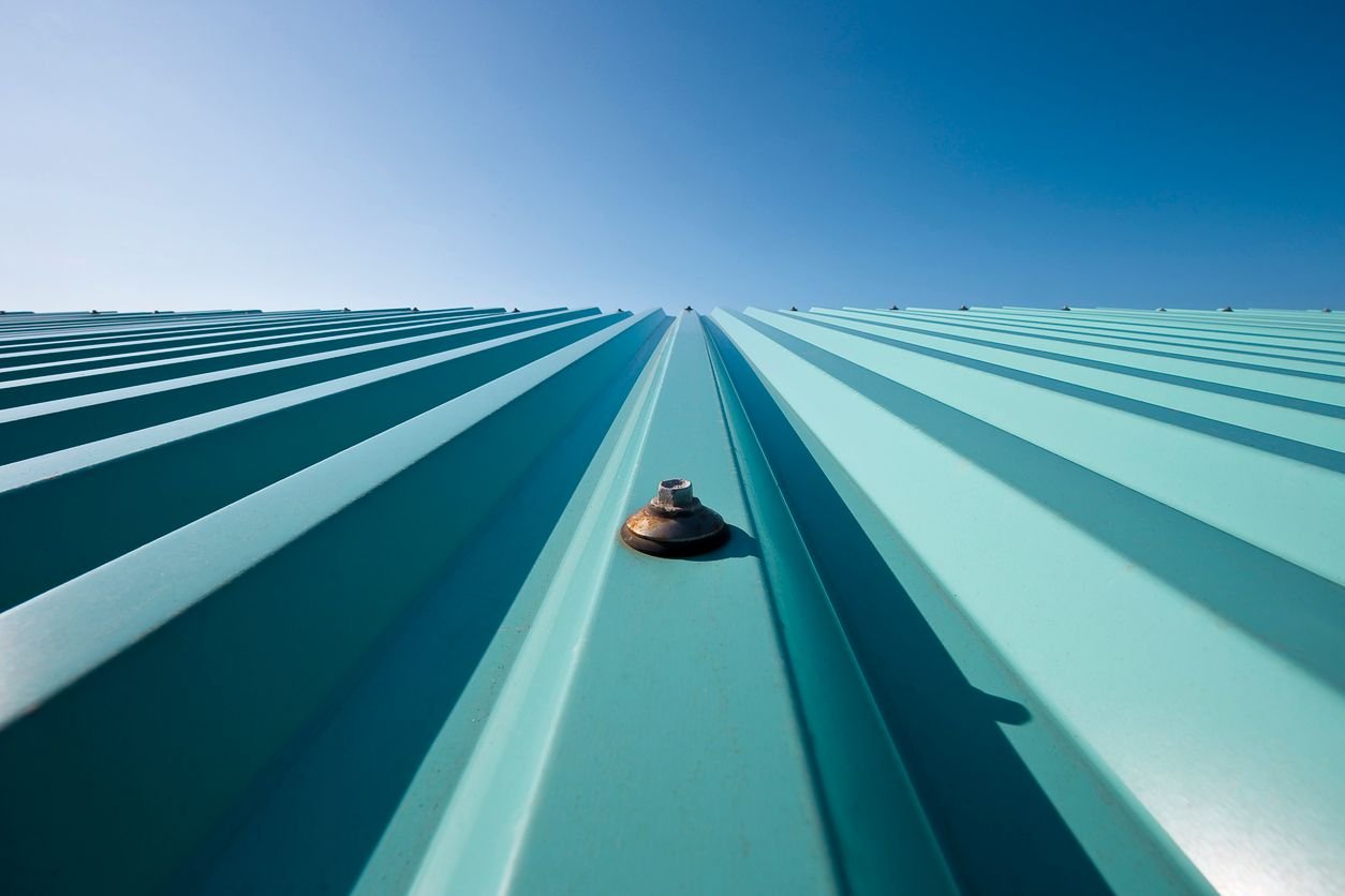 New roof with colored corrugated metal